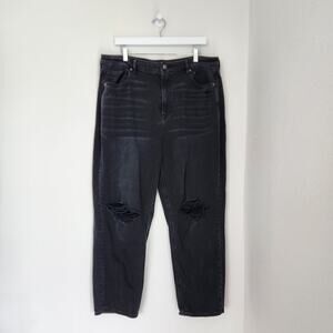 American Eagle Black Mom Straight Distressed Jeans High Rise Ripped Knee 18